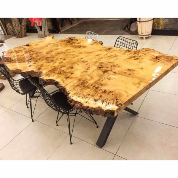 Epoxy boomstamtafel