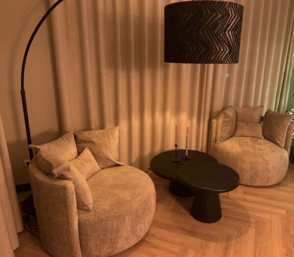 Loveseat Milan