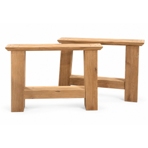 Kiezelvormige eiken tafel